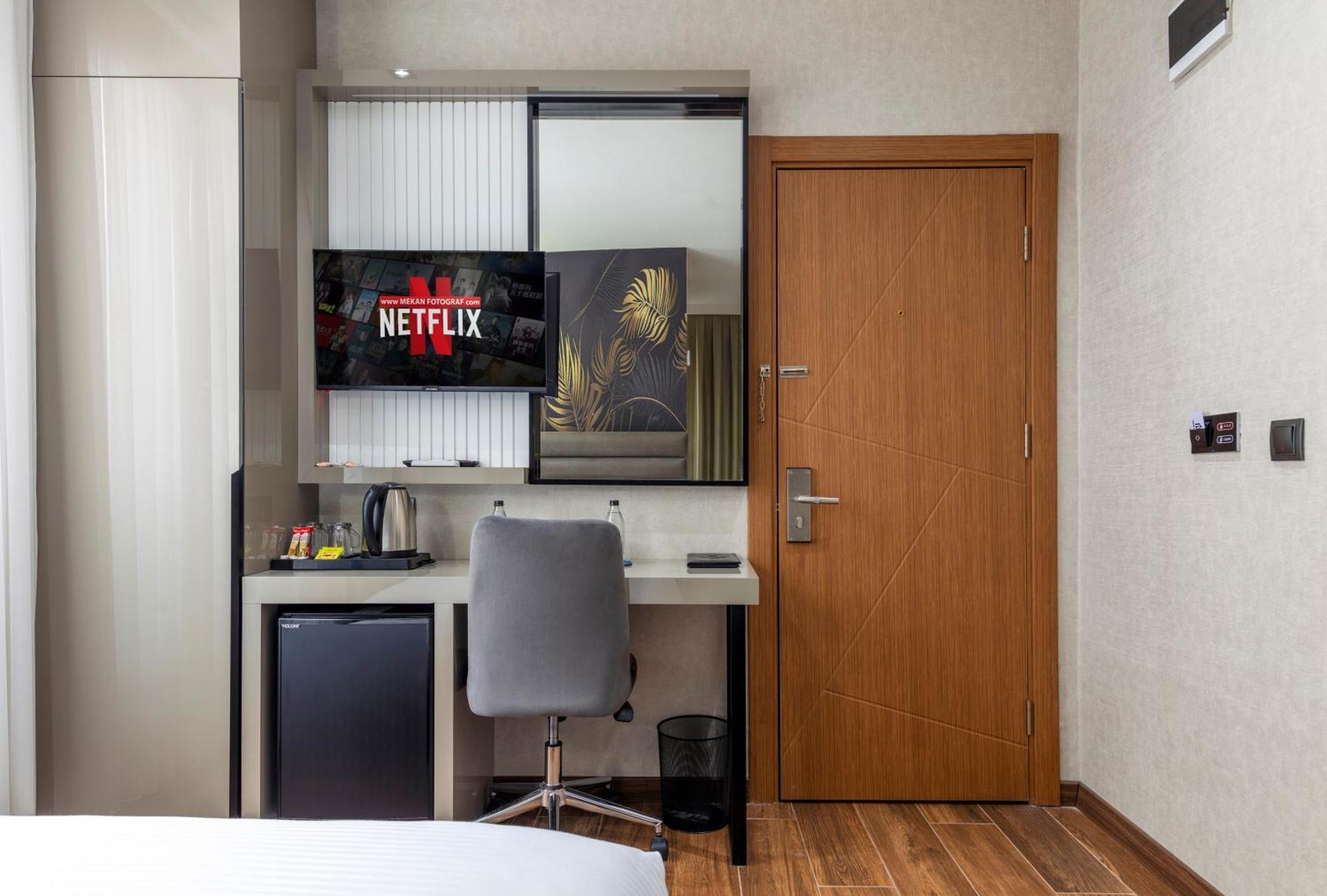Dem Premium Hotel - Round Trip Airport Service - Istanbul International Airport Arnavutkoy ภายนอก รูปภาพ